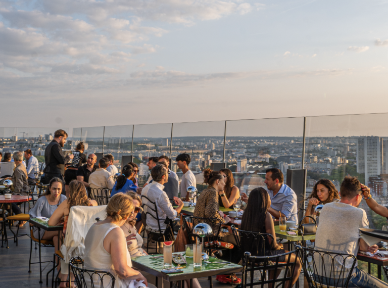 Brunch du dimanche et DJ set au rooftop TOO TacTac